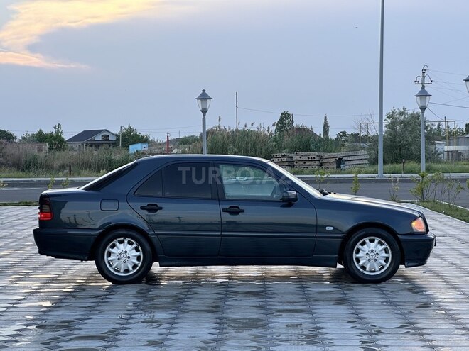 Mercedes C 220 d 1999, 340,136 km - 2.2 l - Saatlı