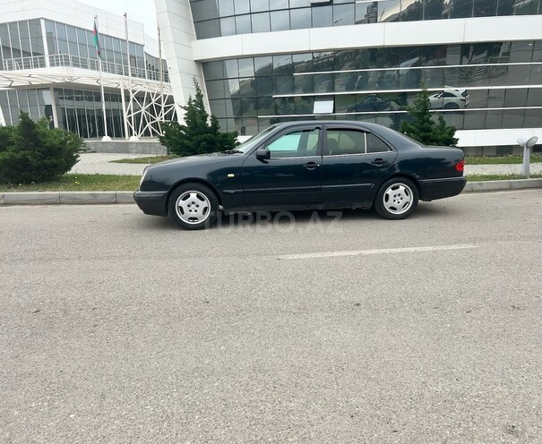 Mercedes E 230 1996, 360,765 km - 2.3 l - Xırdalan