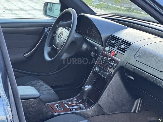 Mercedes C 220 d 1999, 340,136 km - 2.2 l - Saatlı