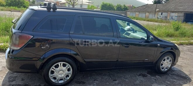 Opel Astra 2008, 450,000 km - 1.3 l - Şəki