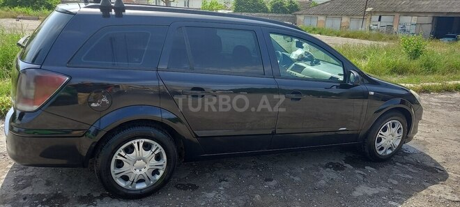 Opel Astra 2008, 450,000 km - 1.3 l - Şəki