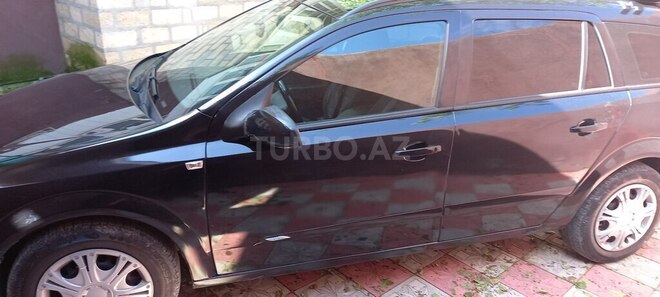 Opel Astra 2008, 450,000 km - 1.3 l - Şəki
