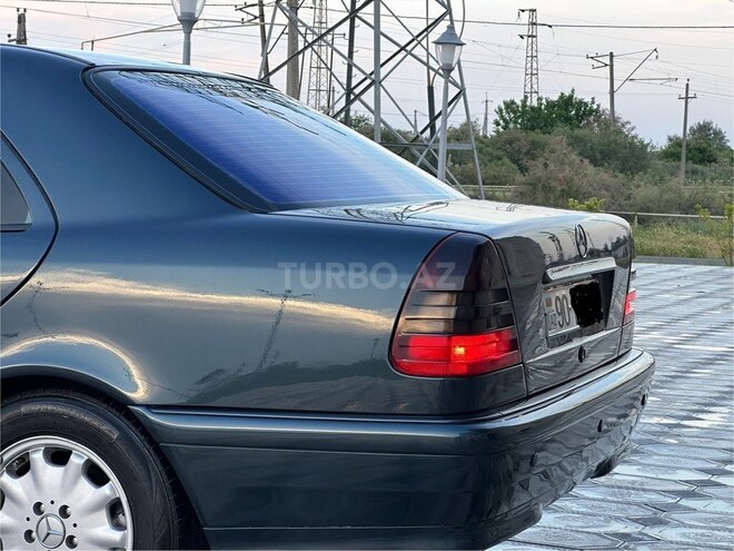 Mercedes C 220 d 1999, 340,136 km - 2.2 l - Saatlı