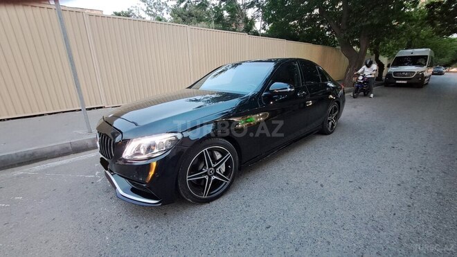 Mercedes C 300 2018, 117,487 km - 2.0 l - Bakı
