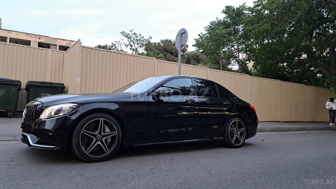 Mercedes C 300 2018, 117,487 km - 2.0 l - Bakı