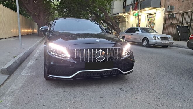 Mercedes C 300 2018, 117,487 km - 2.0 l - Bakı