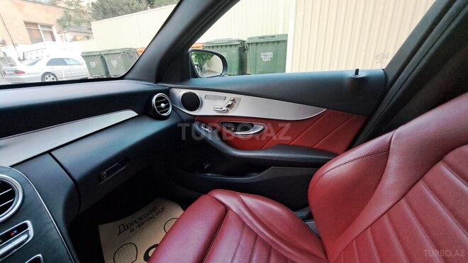 Mercedes C 300 2018, 117,487 km - 2.0 l - Bakı