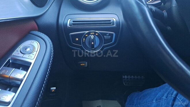 Mercedes C 300 2018, 117,487 km - 2.0 l - Bakı