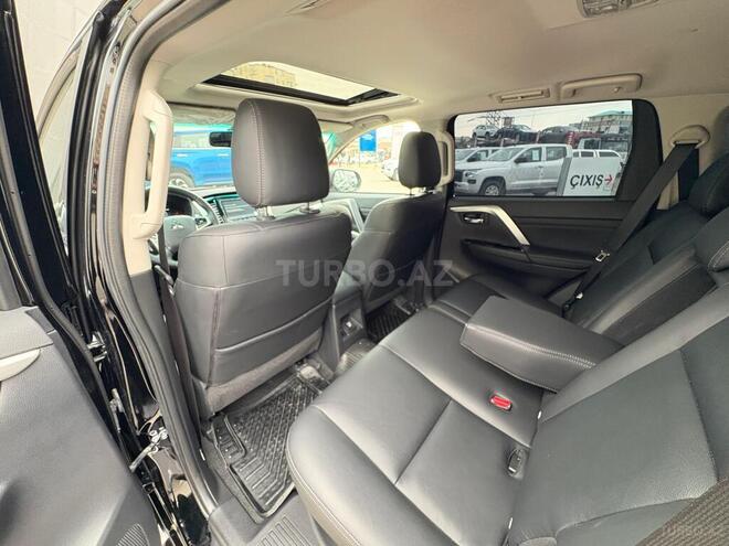 Mitsubishi Pajero Sport 2023, 2,610 km - 3.0 л - Bakı