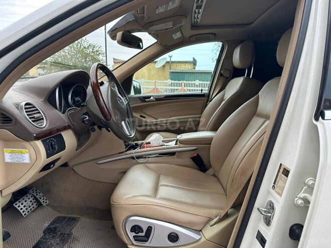 Mercedes GL 350 2011, 320,000 km - 3.0 l - Qəbələ