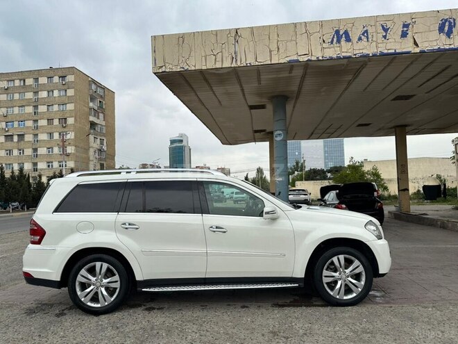 Mercedes GL 350 2011, 320,000 km - 3.0 l - Qəbələ
