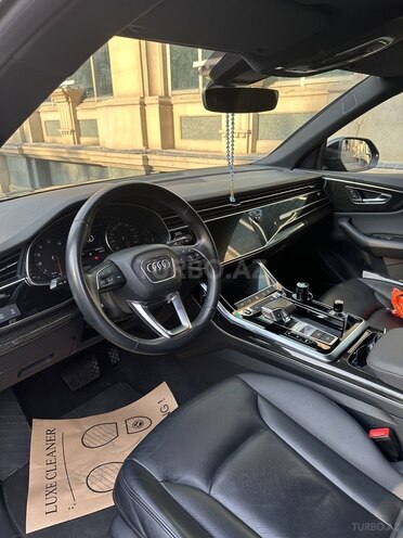 Audi Q8 2020, 119,700 km - 3.0 l - Bakı