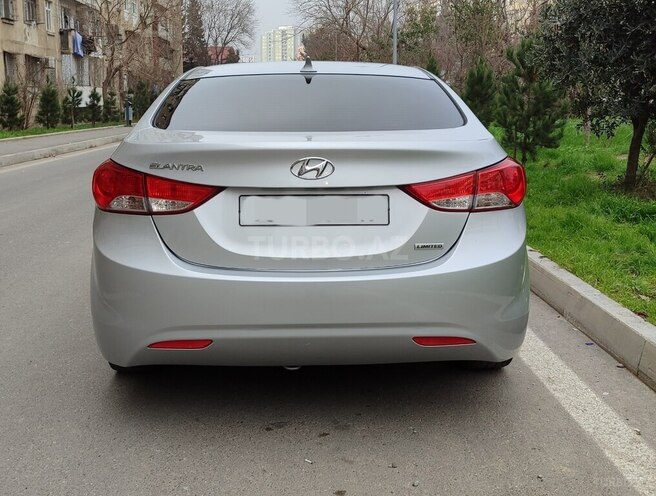 Hyundai Elantra 2013, 202,777 km - 1.8 l - Bakı