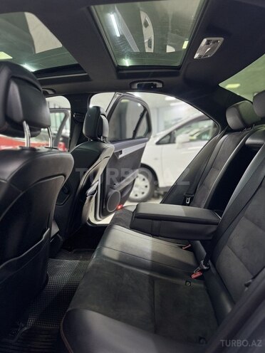 Mercedes C 250-17