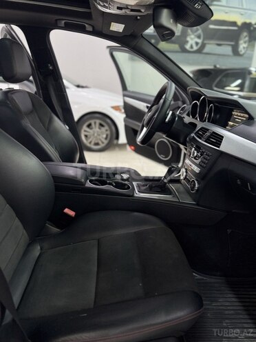 Mercedes C 250-21