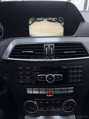 Mercedes C 250-26