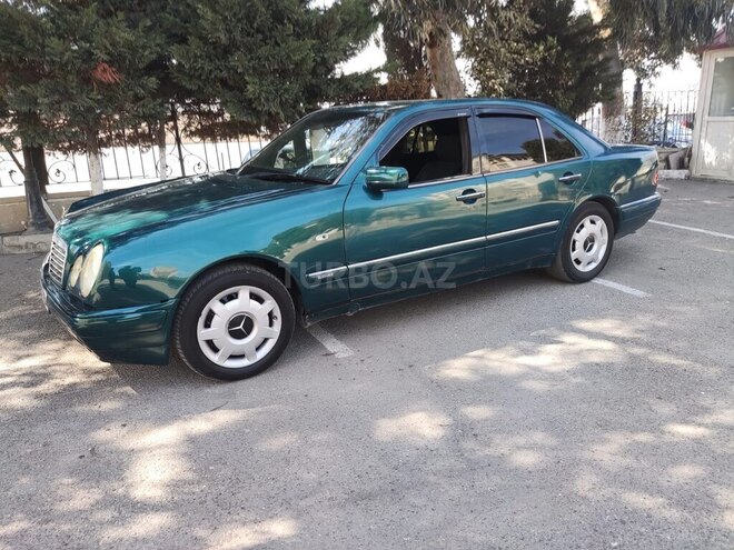 Mercedes E 230 1996, 499,999 km - 2.3 l - Bakı