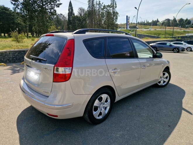 Hyundai i30 2008, 335,000 km - 1.6 l - Bakı