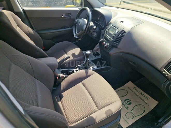Hyundai i30 2008, 335,000 km - 1.6 l - Bakı