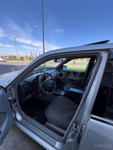 Mercedes C 230 1999, 258,000 km - 2.3 л - Bakı