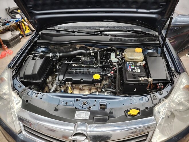 Opel Astra 2009, 203,120 km - 1.4 l - Gəncə
