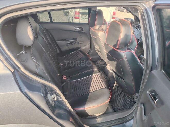 Opel Astra 2009, 203,120 km - 1.4 l - Gəncə