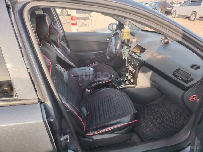 Opel Astra 2009, 203,120 km - 1.4 l - Gəncə