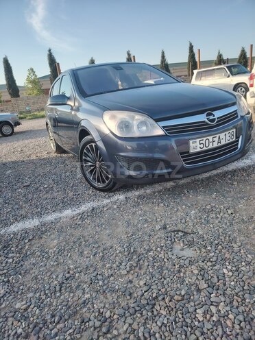Opel Astra 2009, 203,120 km - 1.4 l - Gəncə