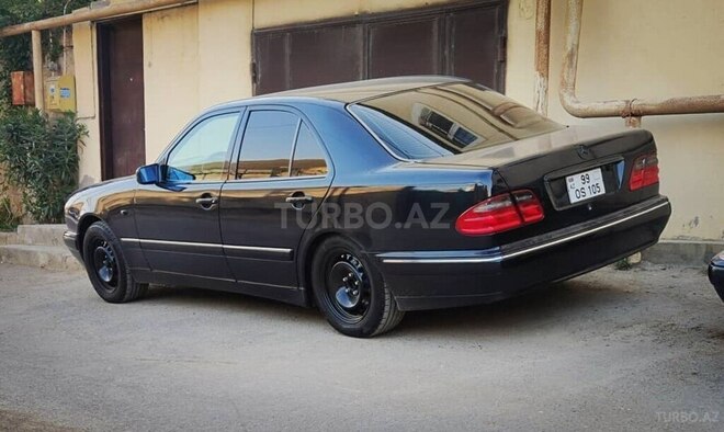 Mercedes E 200 1997, 420,000 km - 2.0 l - Bakı