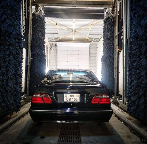 Mercedes E 200 1997, 420,000 km - 2.0 l - Bakı