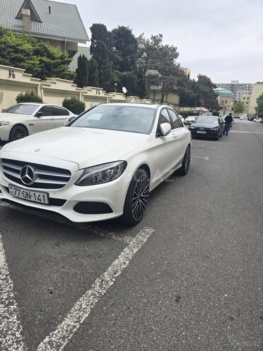 Mercedes C 200 d 2015, 193,000 km - 1.6 l - Bakı