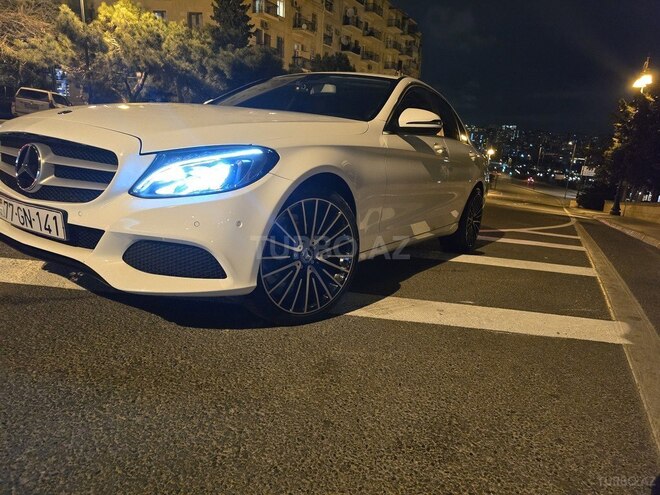 Mercedes C 200 d 2015, 193,000 km - 1.6 l - Bakı