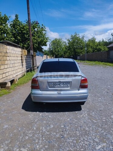 Opel Astra 2001, 250,000 km - 2.0 л - Oğuz