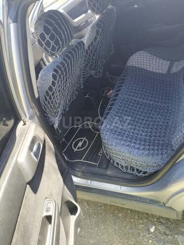 Opel Astra 2001, 250,000 km - 2.0 л - Oğuz