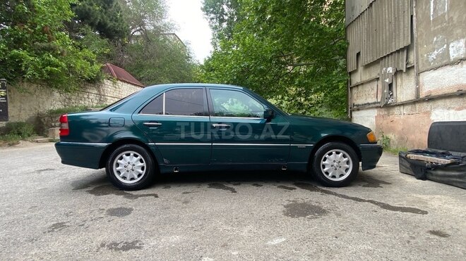 Mercedes C 220 1995, 500,000 km - 2.2 л - Bakı