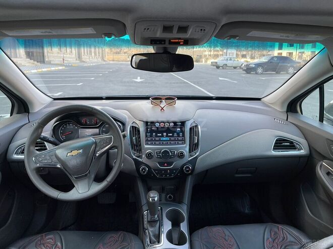 Chevrolet Cruze 2017, 105,000 km - 1.4 л - Sumqayıt