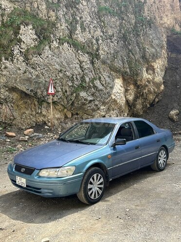 Toyota Camry 1999, 470,000 km - 2.4 l - Bakı
