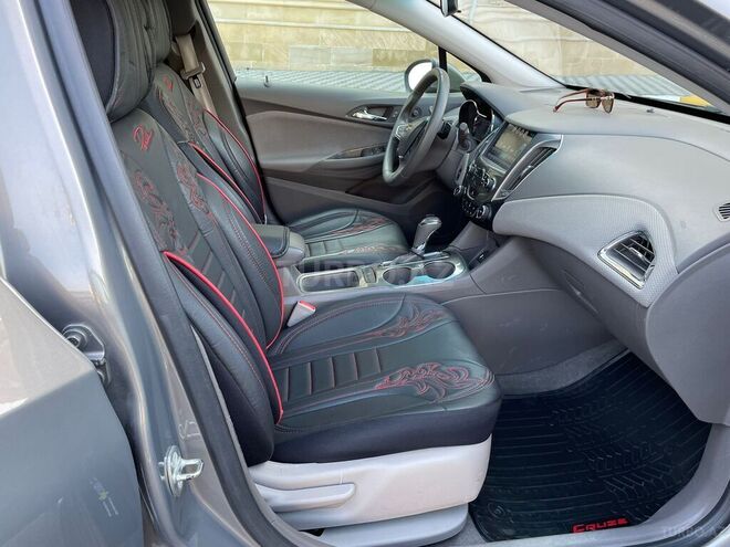 Chevrolet Cruze 2017, 105,000 km - 1.4 л - Sumqayıt
