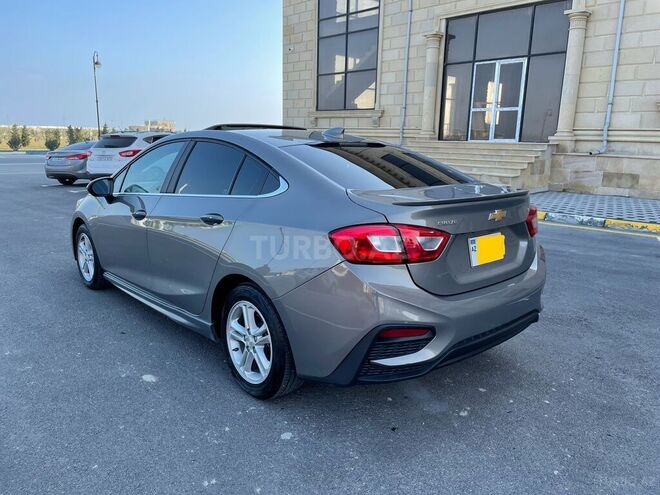 Chevrolet Cruze 2017, 105,000 km - 1.4 л - Sumqayıt