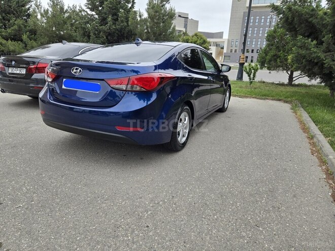 Hyundai Elantra 2015, 121,500 km - 1.8 л - Bakı
