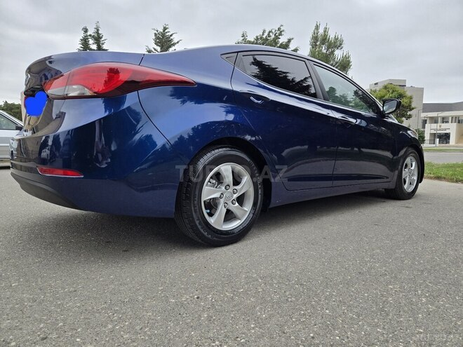 Hyundai Elantra 2015, 121,500 km - 1.8 л - Bakı