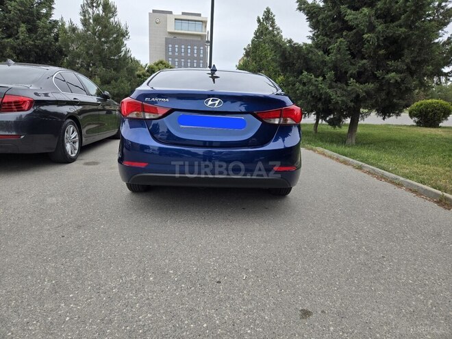 Hyundai Elantra 2015, 121,500 km - 1.8 л - Bakı