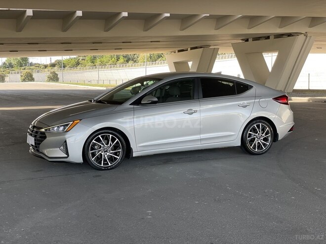 Hyundai Elantra 2019, 140,013 km - 2.0 l - Bakı