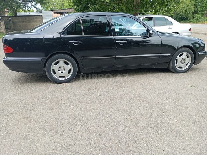 Mercedes E 240 1999, 292,822 km - 2.4 l - Goranboy