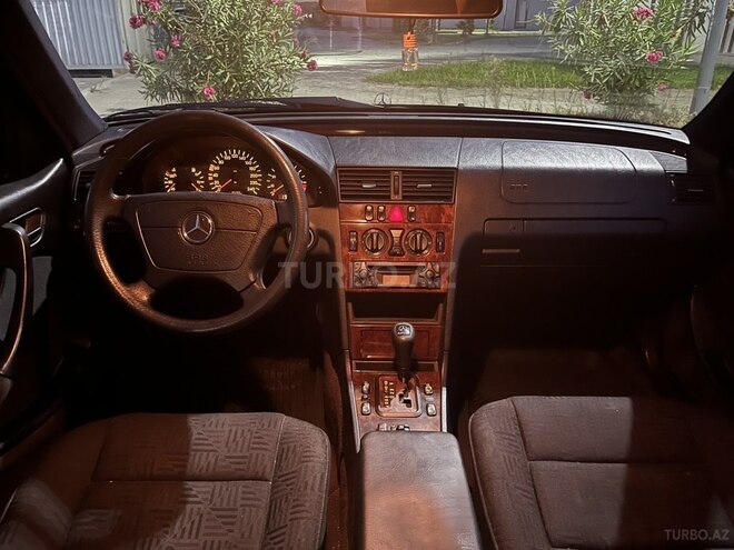 Mercedes C 180 1999, 381,000 km - 1.8 l - Bakı