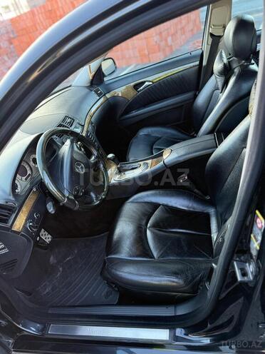 Mercedes E 350 2006, 327,000 km - 3.5 l - Bakı