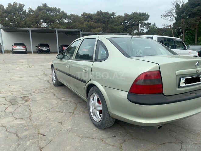 Opel Vectra 1996, 326,000 km - 2.0 l - Bakı