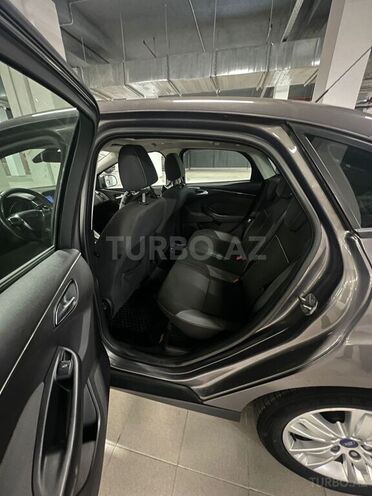 Ford Focus 2012, 180,600 km - 1.6 l - Bakı