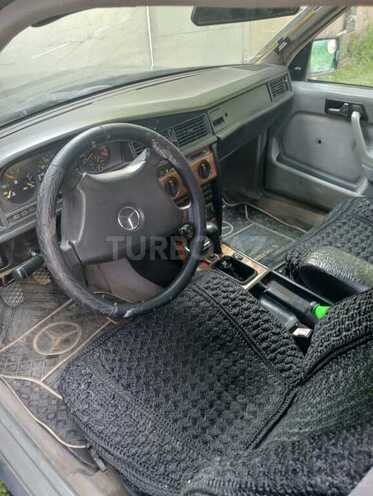Mercedes 190 1992, 200,000 km - 2.0 l - Sumqayıt