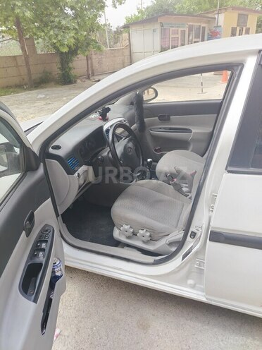 Hyundai Accent 2008, 200,000 km - 1.5 l - Bakı